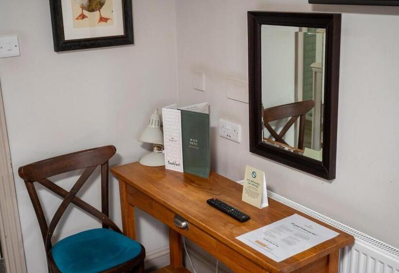 غرفة قياسية, Cedars Inn By Greene King Inns