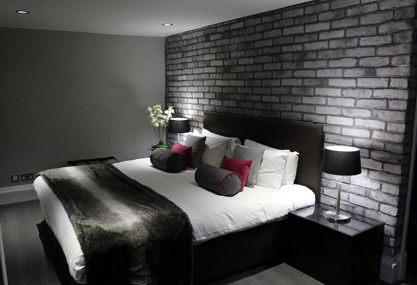 小型套房, Grey Street