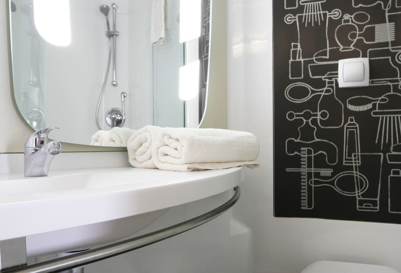 חדר סטנדרט לשלושה, Ibis London City  Shoreditch