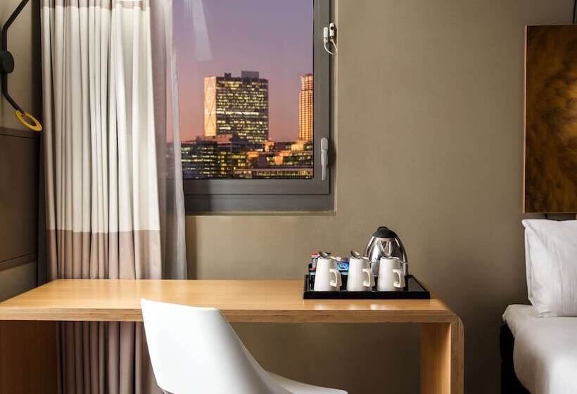 חדר סטנדרט לשלושה, Ibis London City  Shoreditch