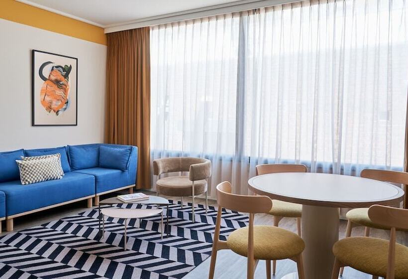 جناح غرفتين نوم, Laneways By Ovolo