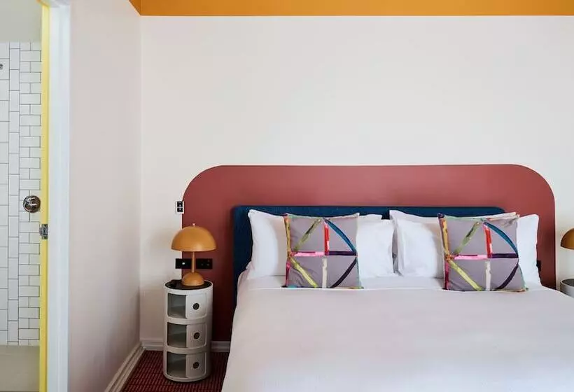 スイート, Laneways By Ovolo
