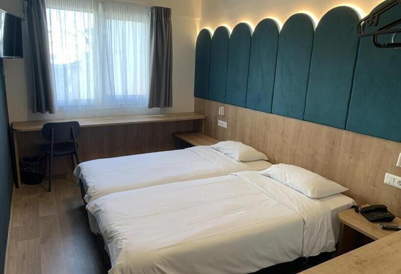 غرفة تنفيذية, Mandrino