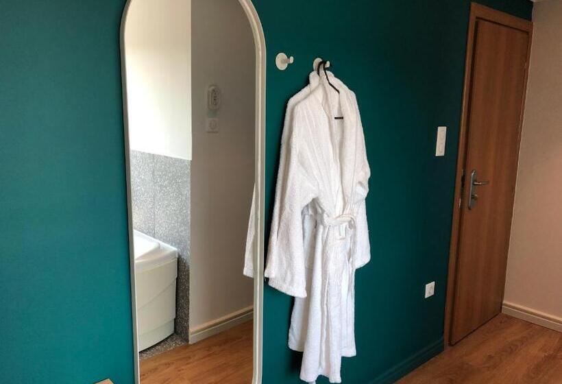 جناح مزود بجاكوزى, Mandrino