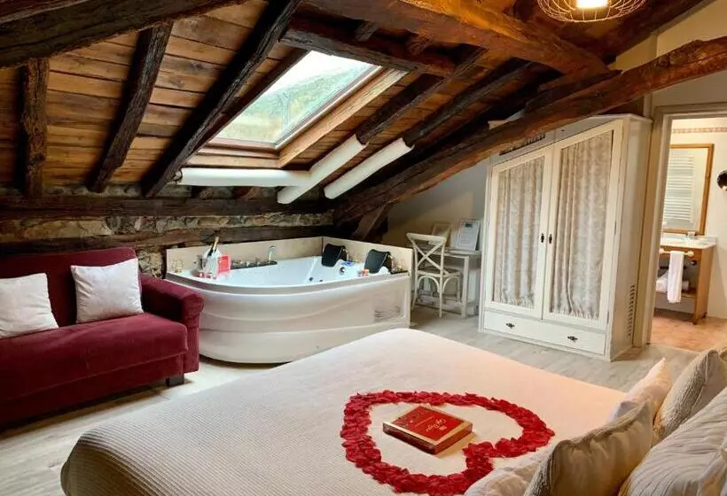 سوئیت با وان آب گرم, Akla Hotel Palacio Torre De Ruesga