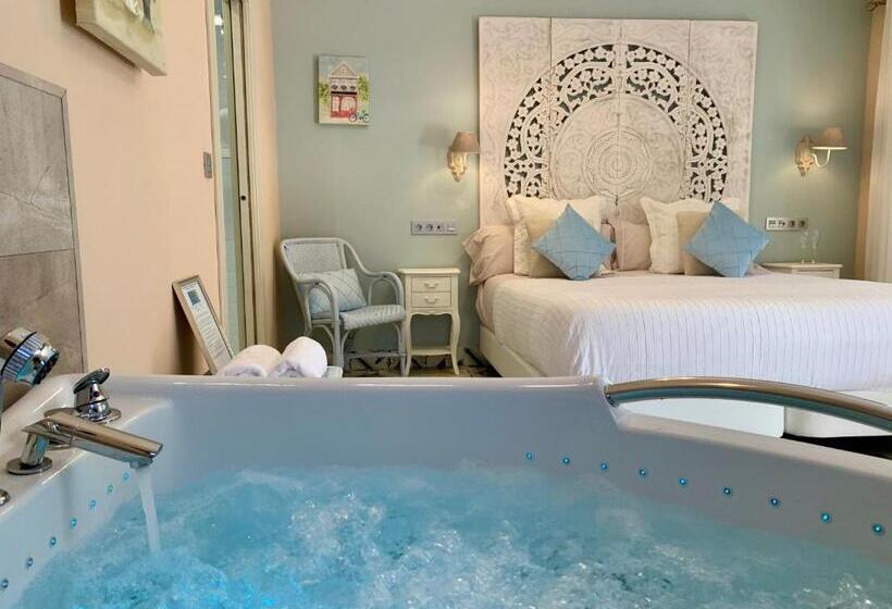 디럭스 스위트, Akla Hotel Palacio Torre De Ruesga