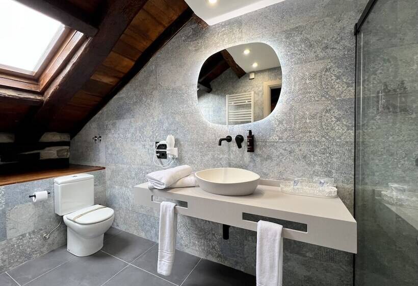 Люкс с гидромассажем, Akla Hotel Palacio Torre De Ruesga