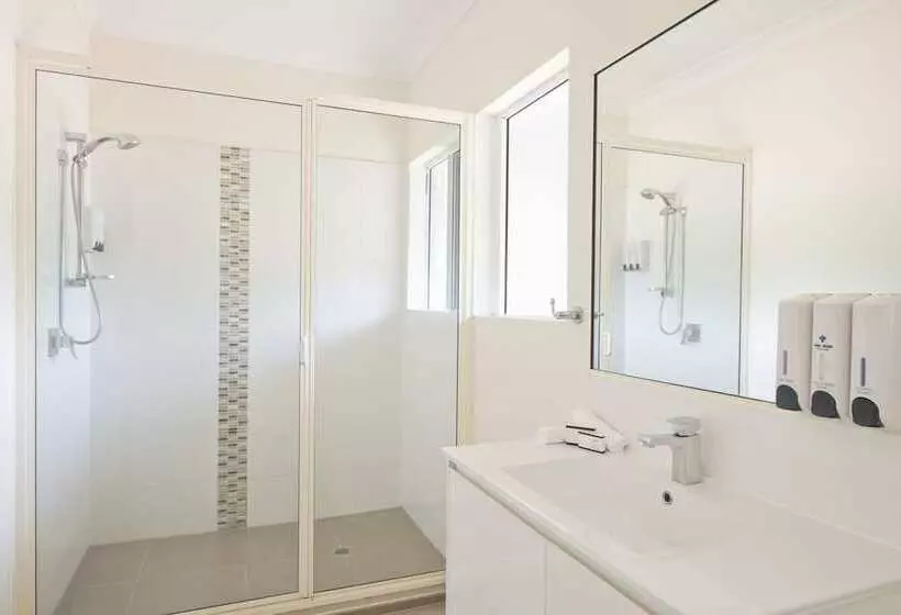Huoneisto 2 Makuuhuonetta, Park Regis Anchorage