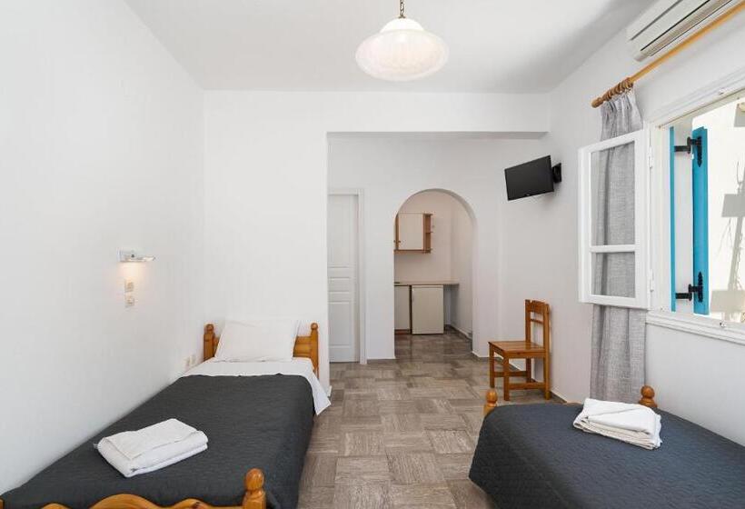 四人标准间, Porto Villa