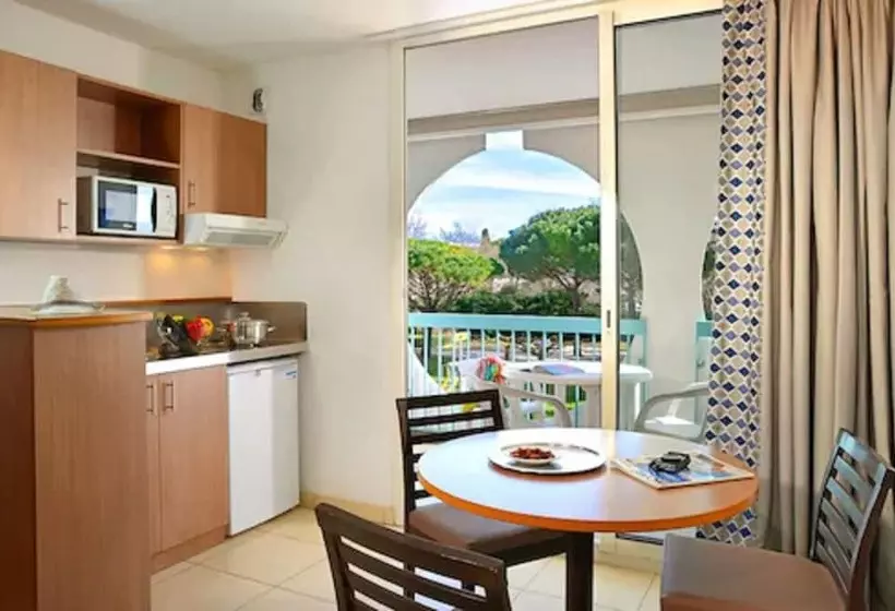 استودیوی استاندارد, Residence Residéal La Grande Motte