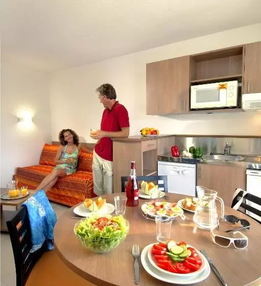 استودیوی استاندارد, Residence Residéal La Grande Motte