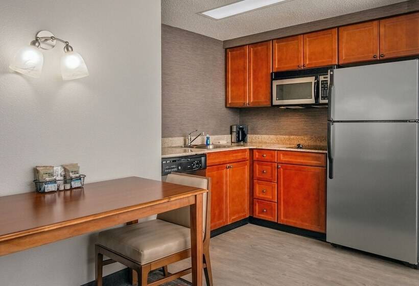 장애인을 위한 스위트, Residence Inn By Marriott Chesapeake Greenbrier