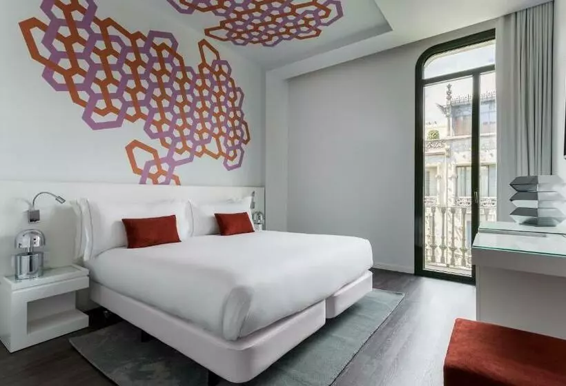 اتاق استاندارد با بالکن, Room Mate Carla