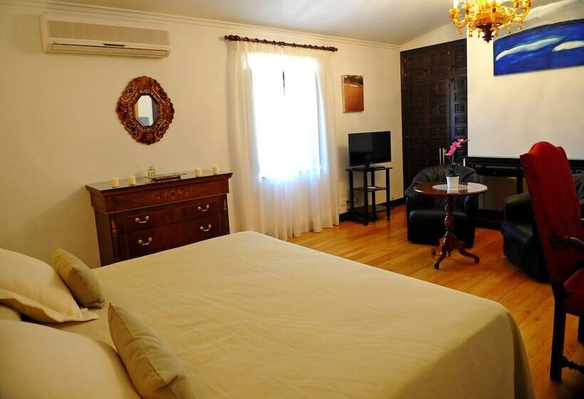 غرفة قياسية, Nuevo San Román De Escalante