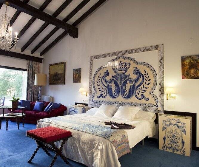 جناح, Nuevo San Román De Escalante