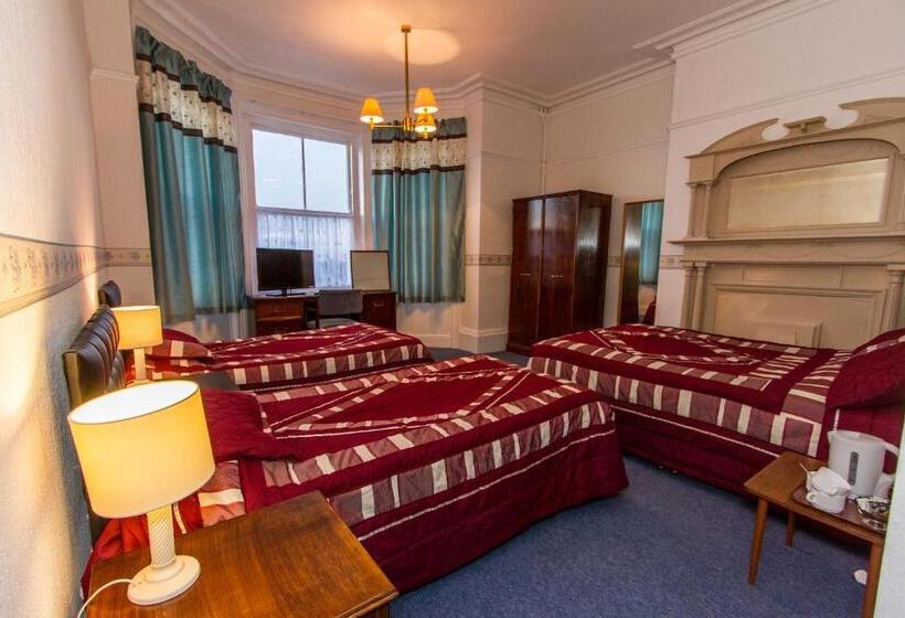 家庭间, The Carlton