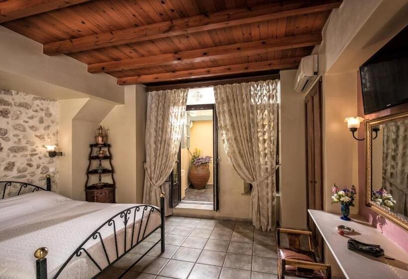 جناح جونيور, Veneto Boutique