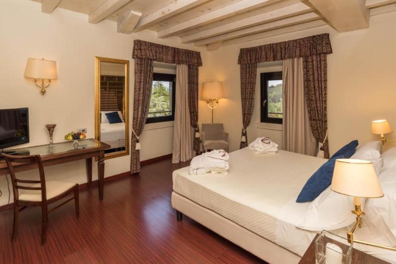 豪华家庭房间, Villa Porro Pirelli