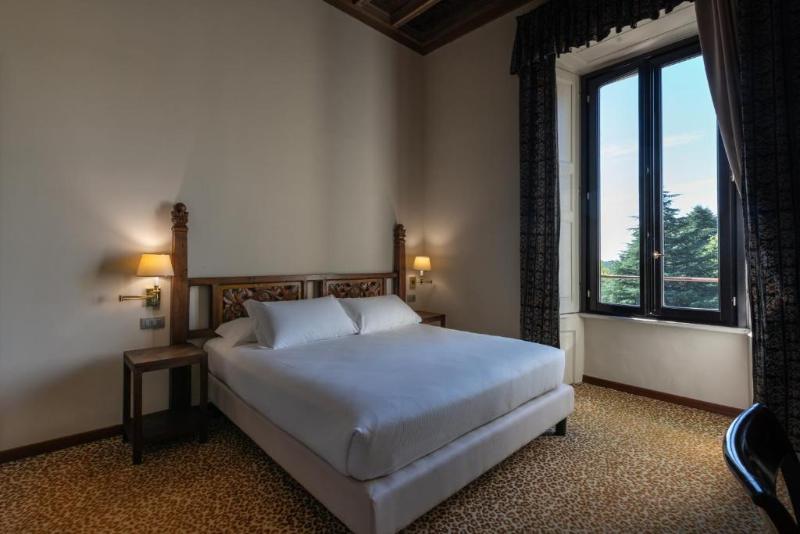 小型套房, Villa Porro Pirelli