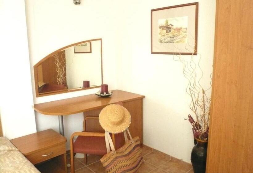 Люкс Вид на Море, Park Hotel Briz All Inclusive & Free Parking