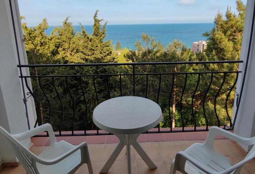 Люкс Вид на Море, Park Hotel Briz All Inclusive & Free Parking