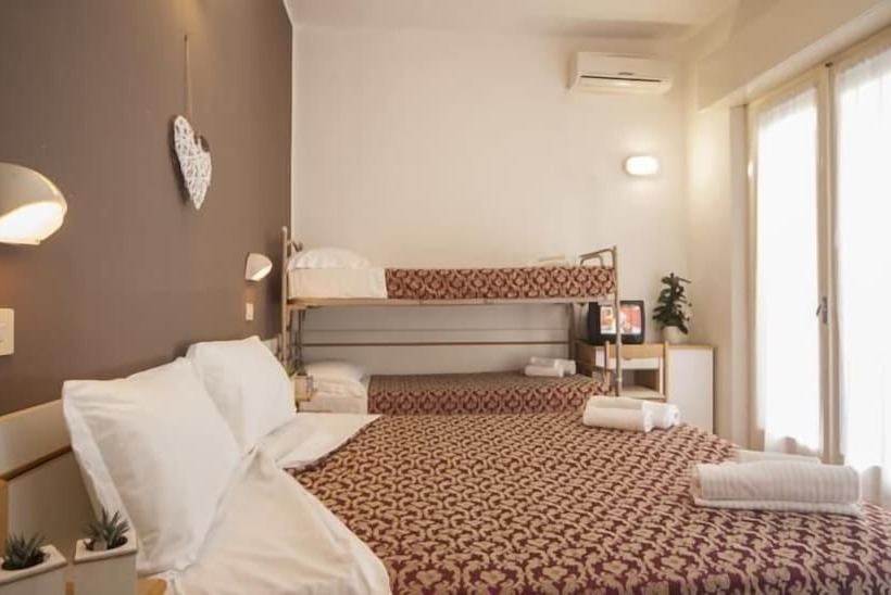 Четырехместный Номер Стандарт, Adria Mare Beach