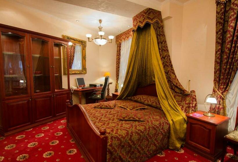 سوییت, Boutique Hotel Monte Kristo