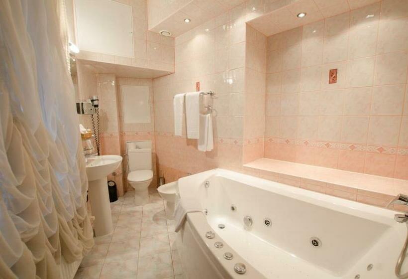 سوییت, Boutique Hotel Monte Kristo