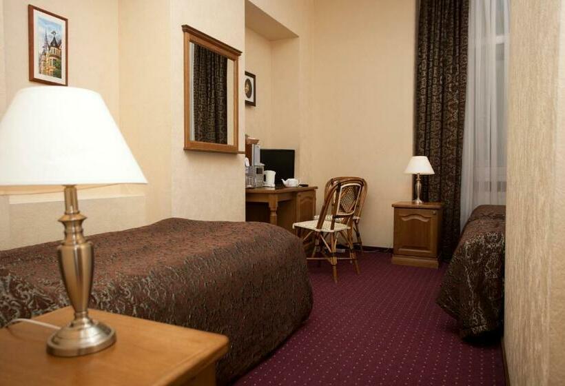 اتاق استاندارد سه نفره, Boutique Hotel Monte Kristo