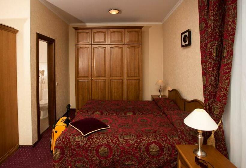 اتاق استاندارد سه نفره, Boutique Hotel Monte Kristo