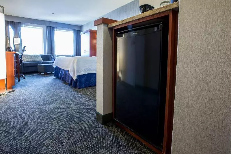 اتاق استاندارد با چشم‌انداز, Courtyard By Marriott St. John S Newfoundland