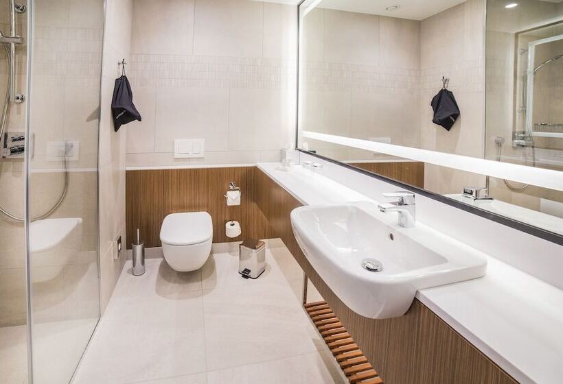 اتاق سوپریور, Courtyard By Marriott Katowice City Center