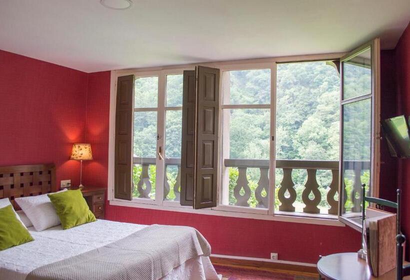 غرفة قياسية رباعية, Del Alto Sella