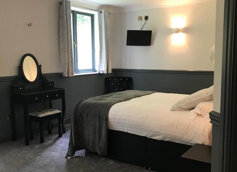 Номер Стандарт, Donington Manor