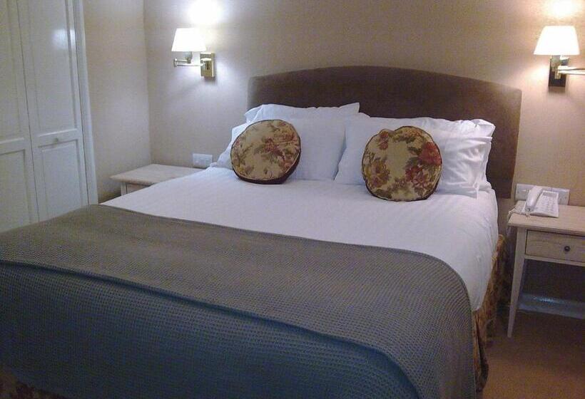 Номер Стандарт, Donington Manor