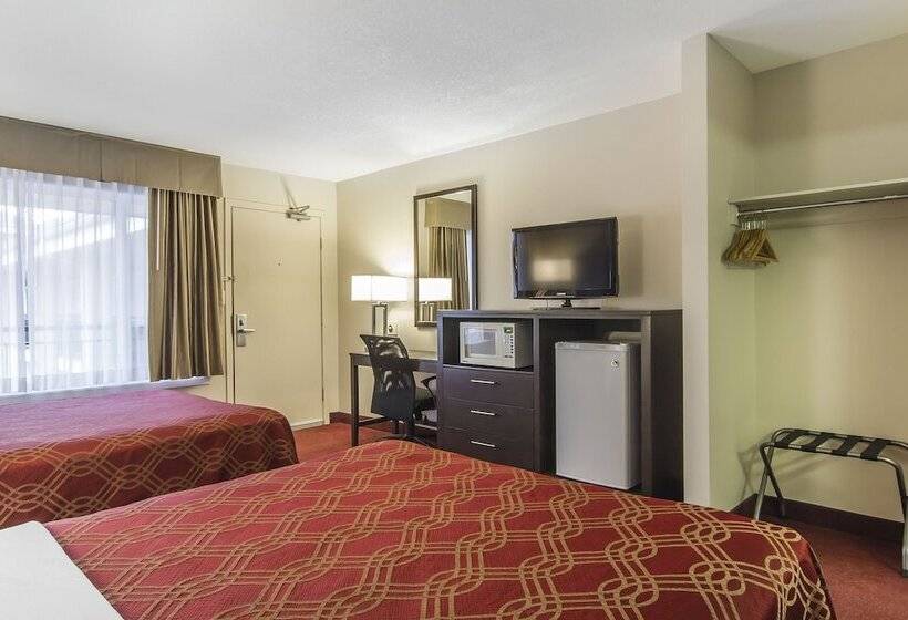 غرفه قياسيه سريرين مزدوجين, Econo Lodge Inn & Suites