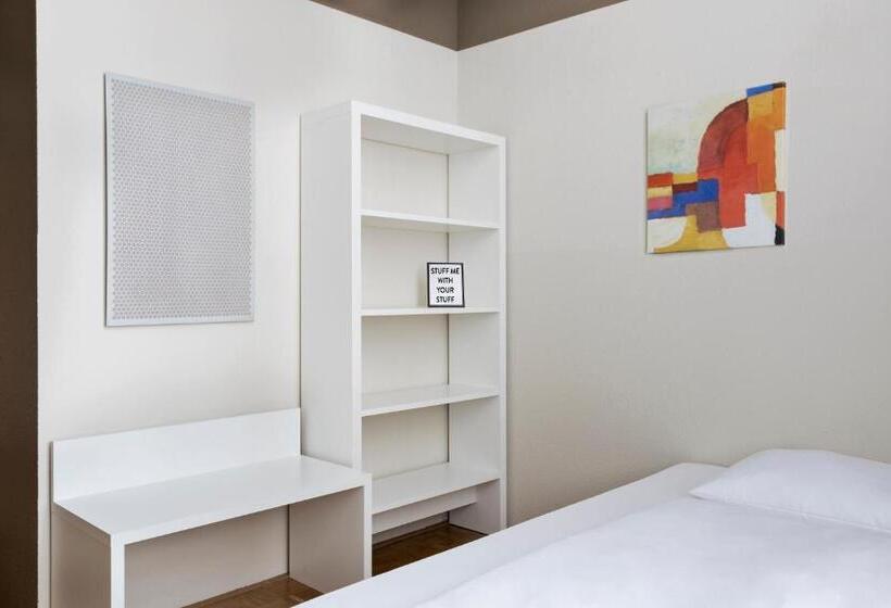 이코노미 룸, Gasteresidenz Pelikanviertel