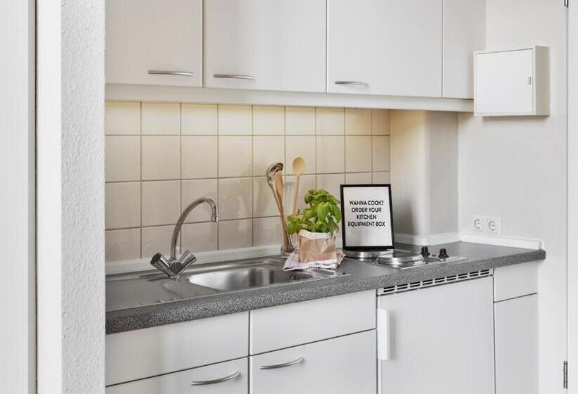 이코노미 룸, Gasteresidenz Pelikanviertel