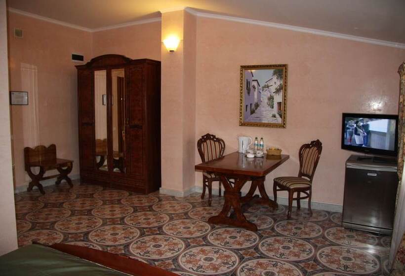 古典房间, Giuseppe