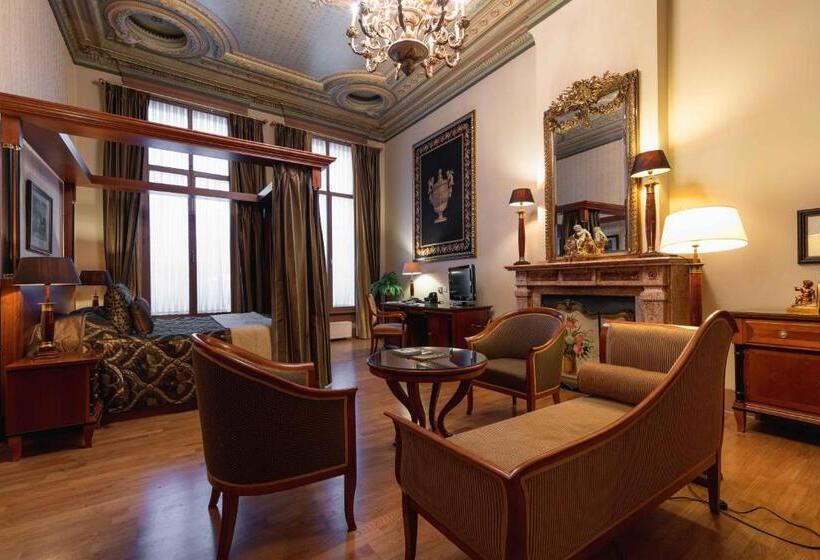 Люкс Superior, Grand Hotel En Résidence De Draak