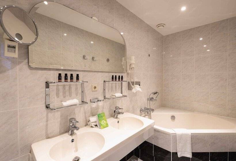 Люкс Superior, Grand Hotel En Résidence De Draak