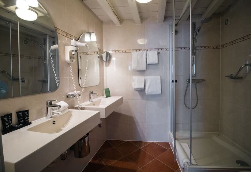 Номер Deluxe, Grand Hotel En Résidence De Draak