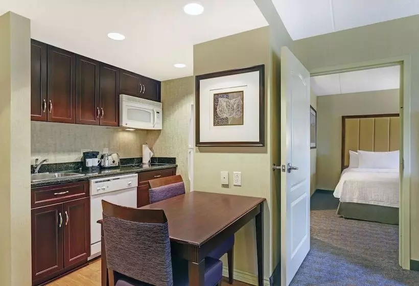 スイート, Homewood Suites By Hilton Cambridge Waterloo Ontario