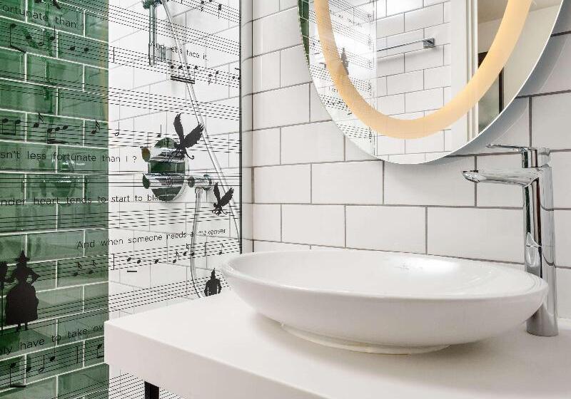 Номер Стандартный с Видом, Ibis Styles London Southwark   Near Borough Market