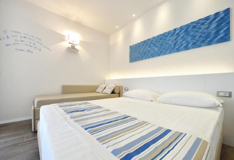 四人高级间, Life