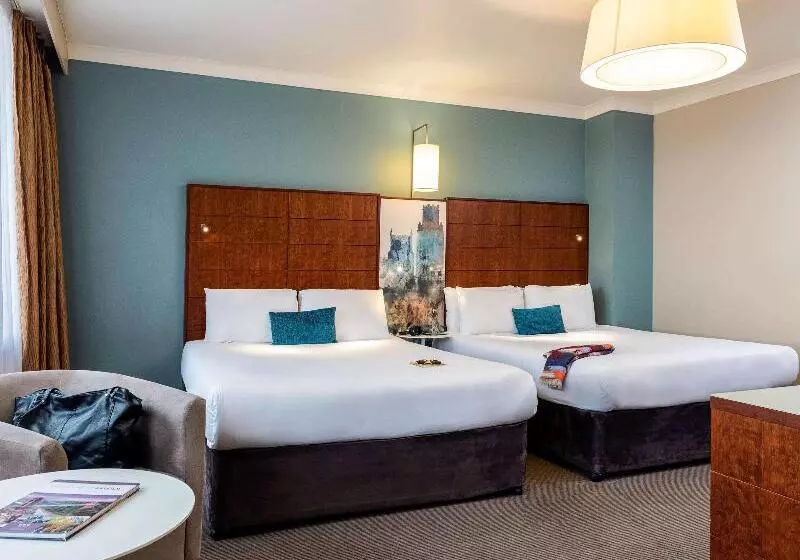 اتاق کلاسیک خانوادگی, Mercure Bristol Holland House