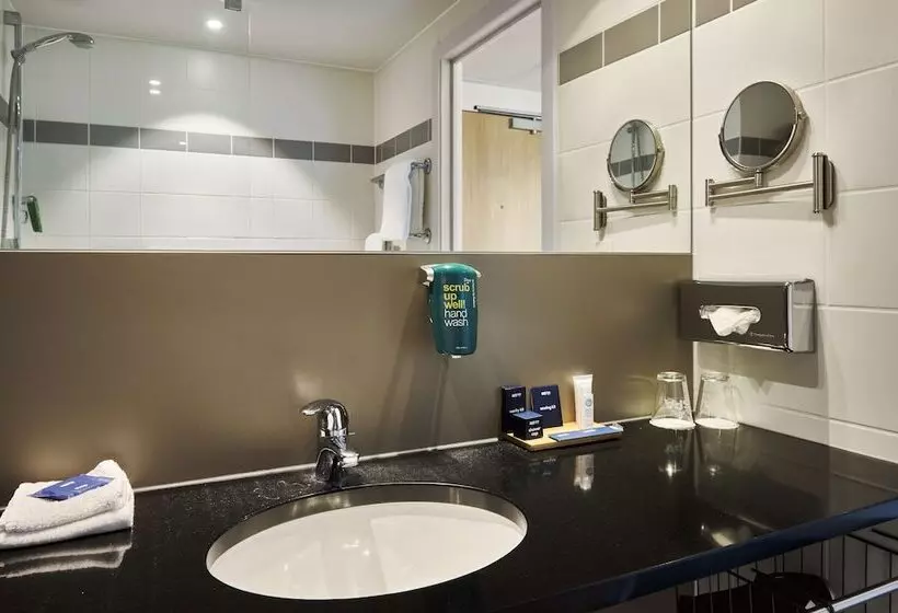 اتاق استاندارد, Park Inn By Radisson Liege Airport