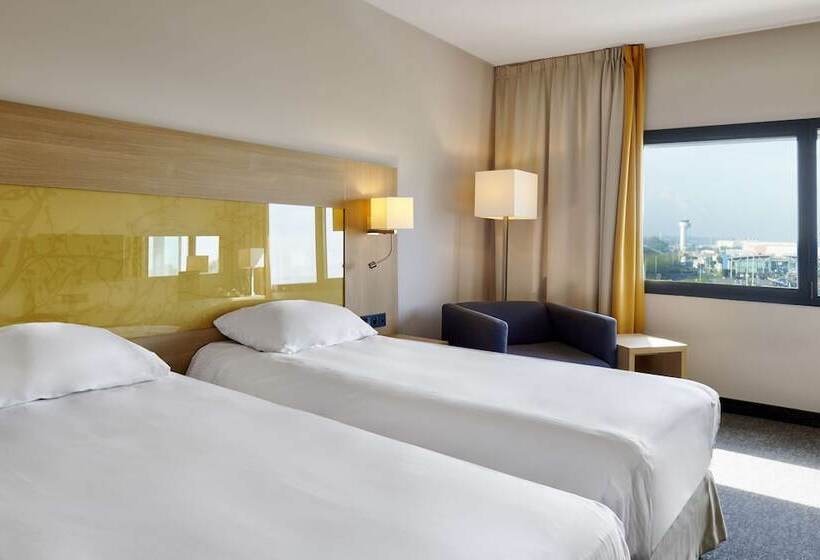 חדר סטנדרט עם נוף, Park Inn By Radisson Liege Airport