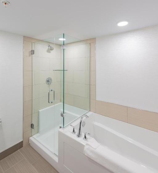 סוויטה אקזקיוטיב, Prestige Treasure Cove Resort, Worldhotels Elite