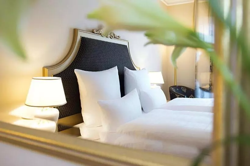 Classic Suite, Victor S Residenz Hotel Schloss Berg